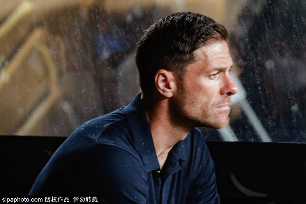 哈维·阿隆索的抉择:贡萨洛还是姆巴佩?皇马关键之战