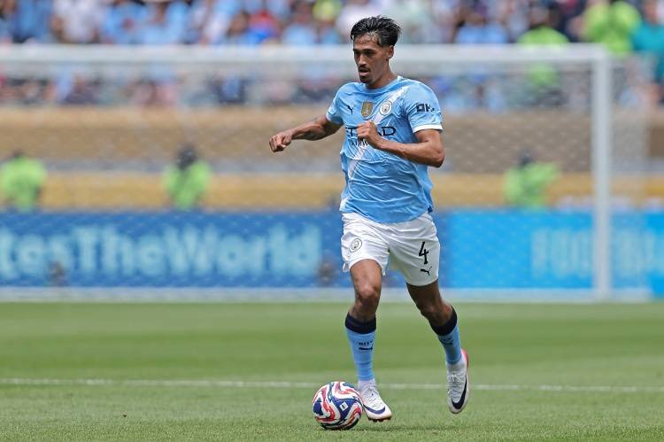 隆戈:赖因德斯基础转会费5770万欧,浮动奖金最高达1400万欧