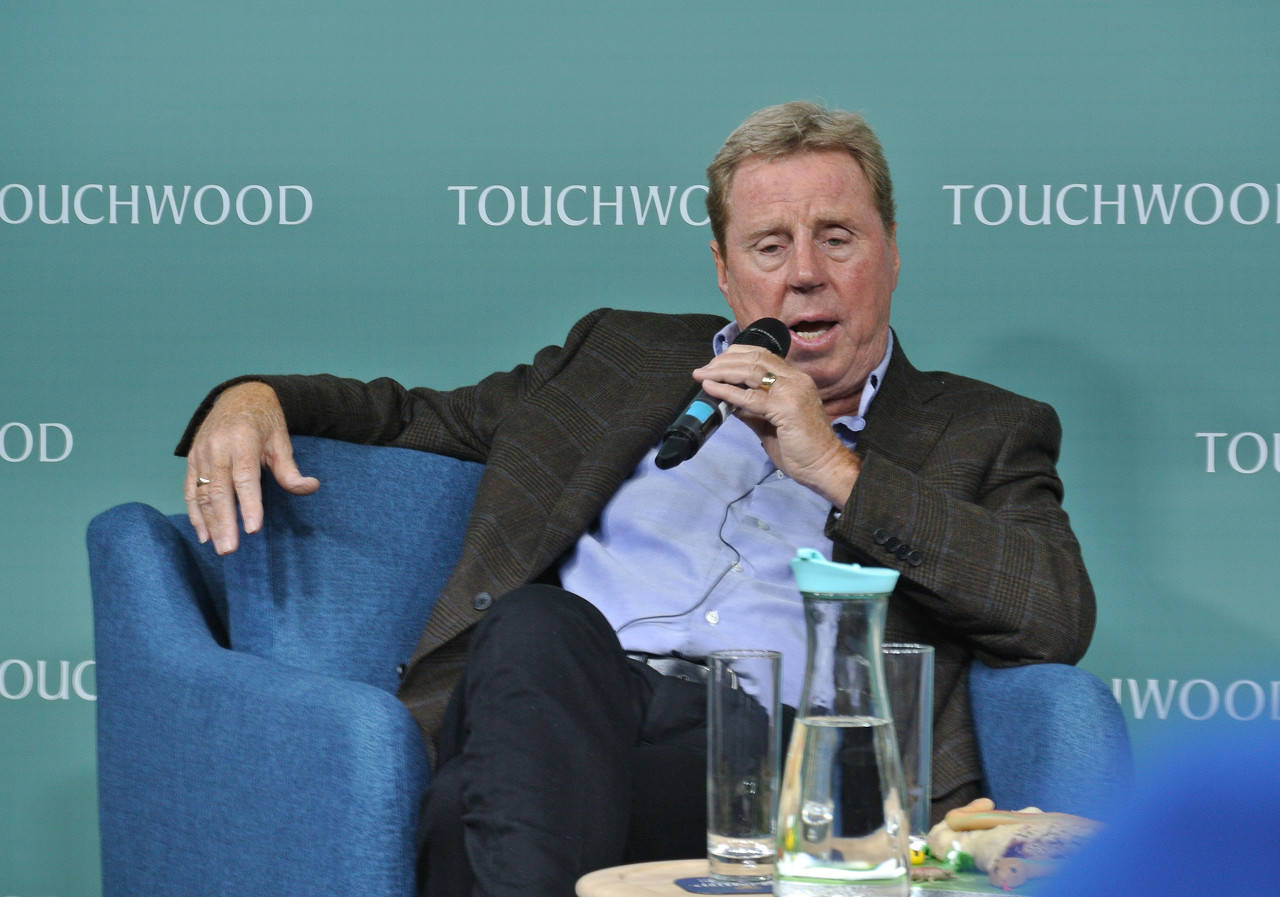 老雷谈澳波:列维吸取了曼联的教训,滕哈赫赢杯赛最终留任的后果